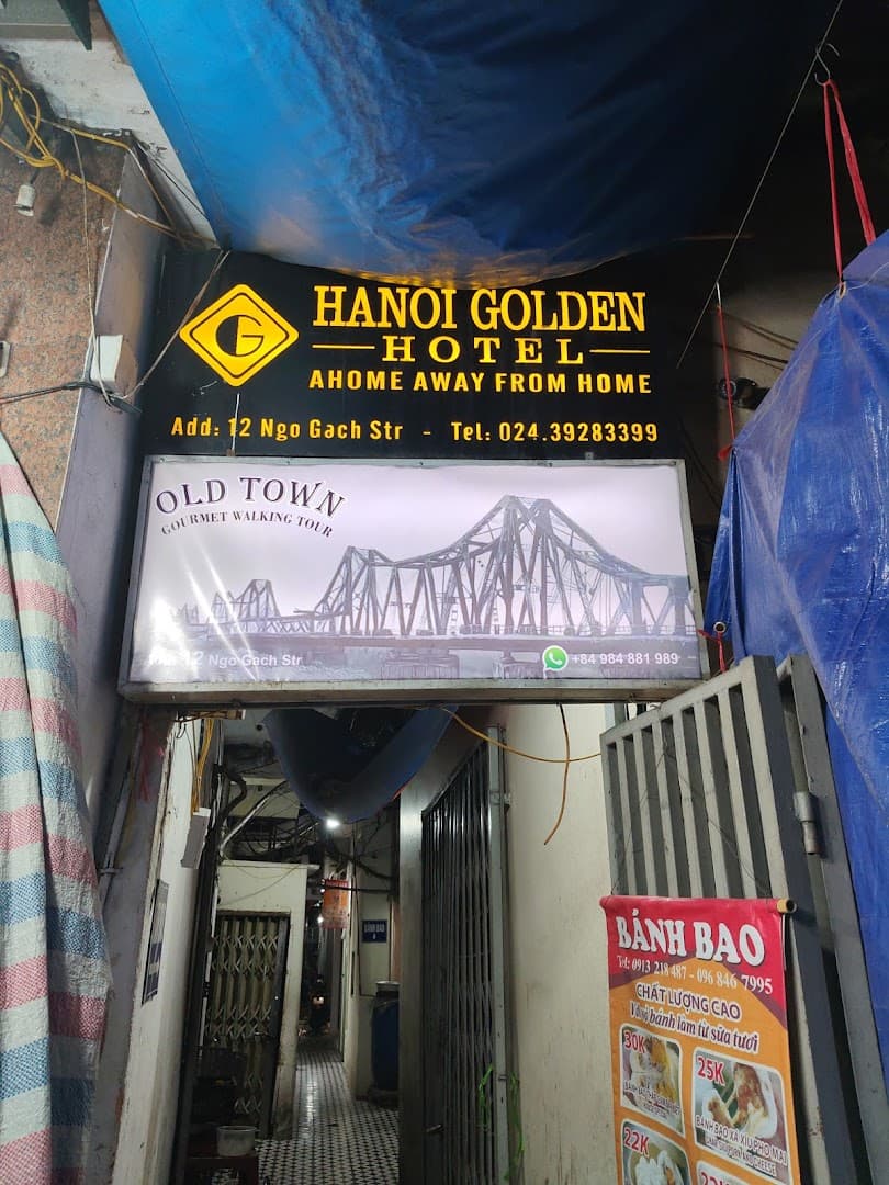 Old Town Steamed Meat Buns and Gourmet Walking Tour