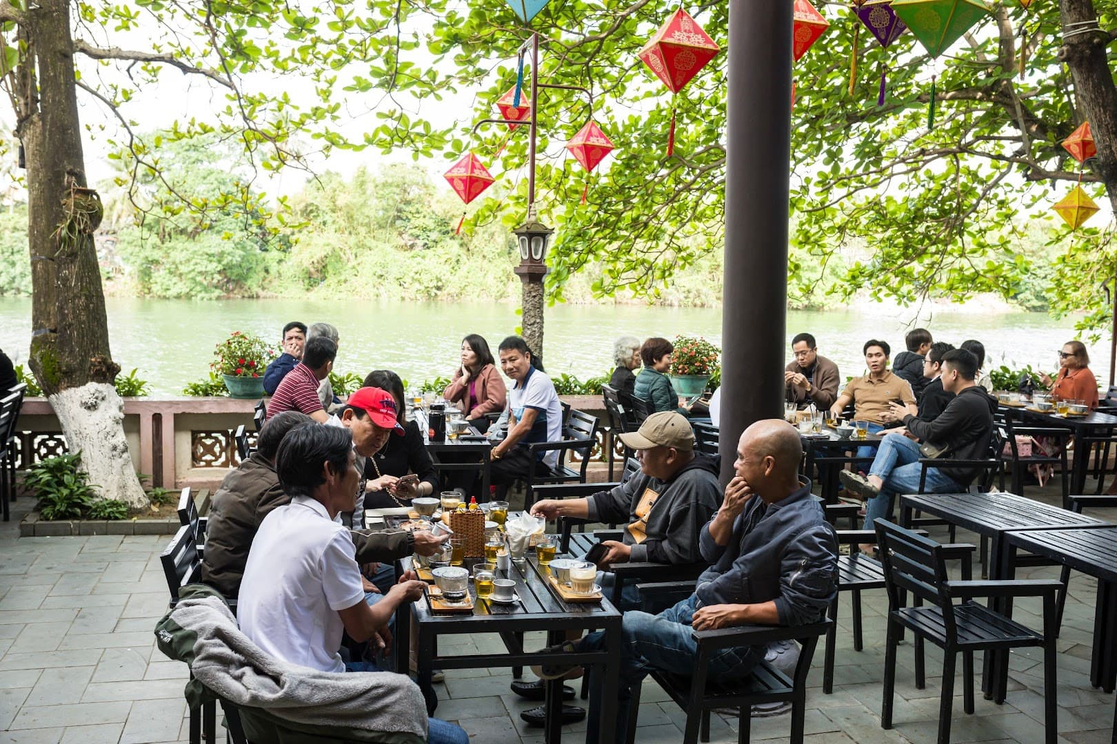 Nhà Hàng Vỹ Dạ Xưa