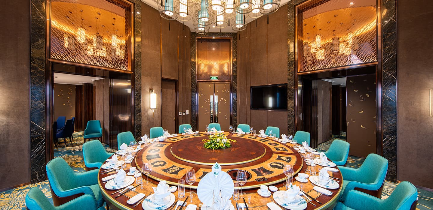 Nhà hàng Jade Moon