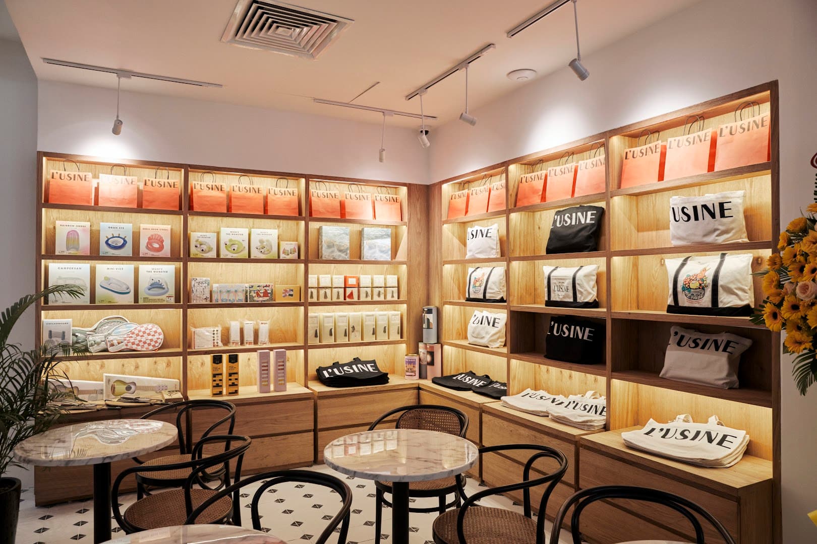 L'Usine Saigon Centre