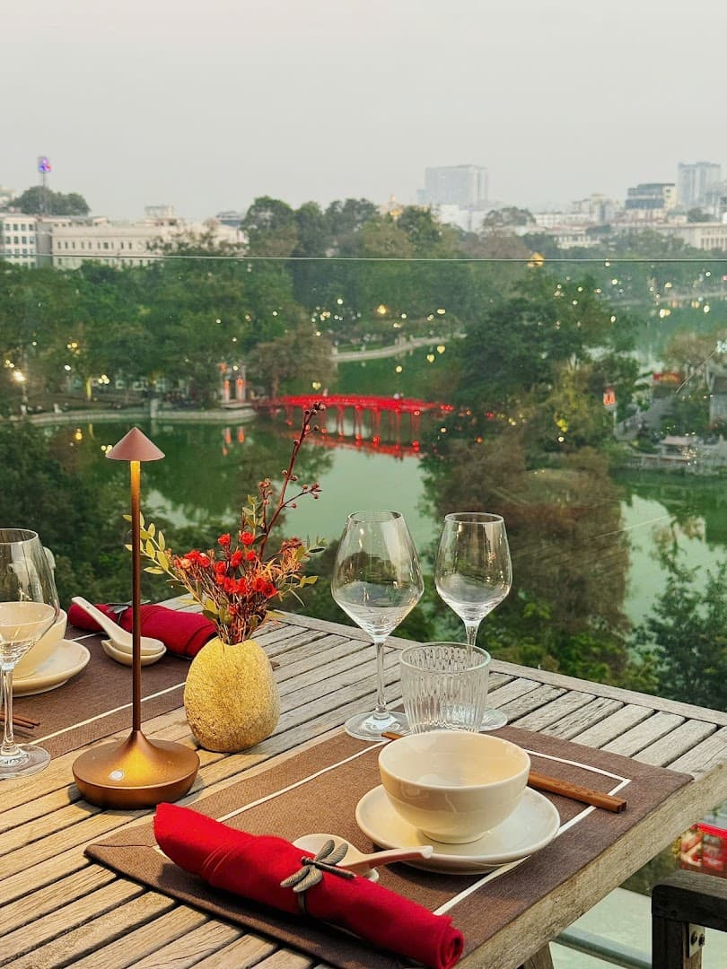 Cau Go Vietnamese Cuisine