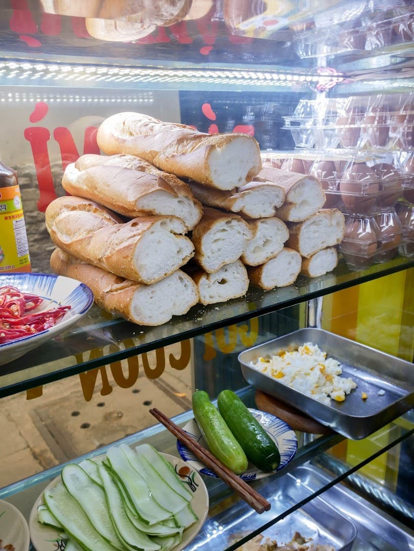 Bánh Mì Hội An - Hòa Herbal