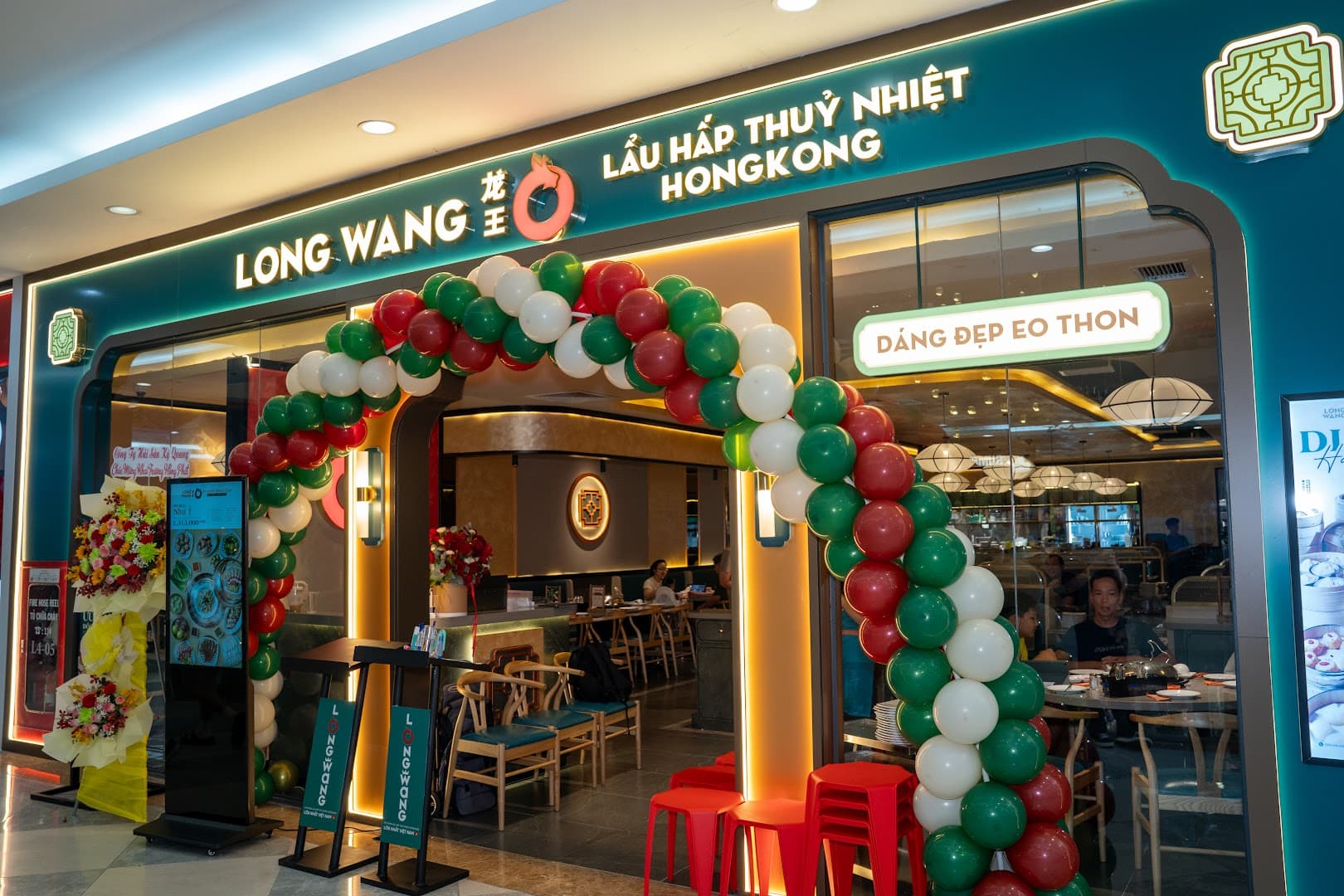 LONG WANG Tầng L4 Vincom Mega Mall Thảo Điền
