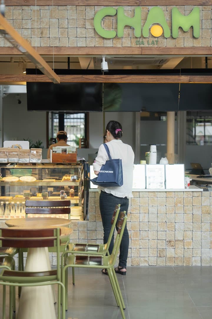 CHẠM Cafe & Kem Bơ Đà Lạt - Thảo Điền