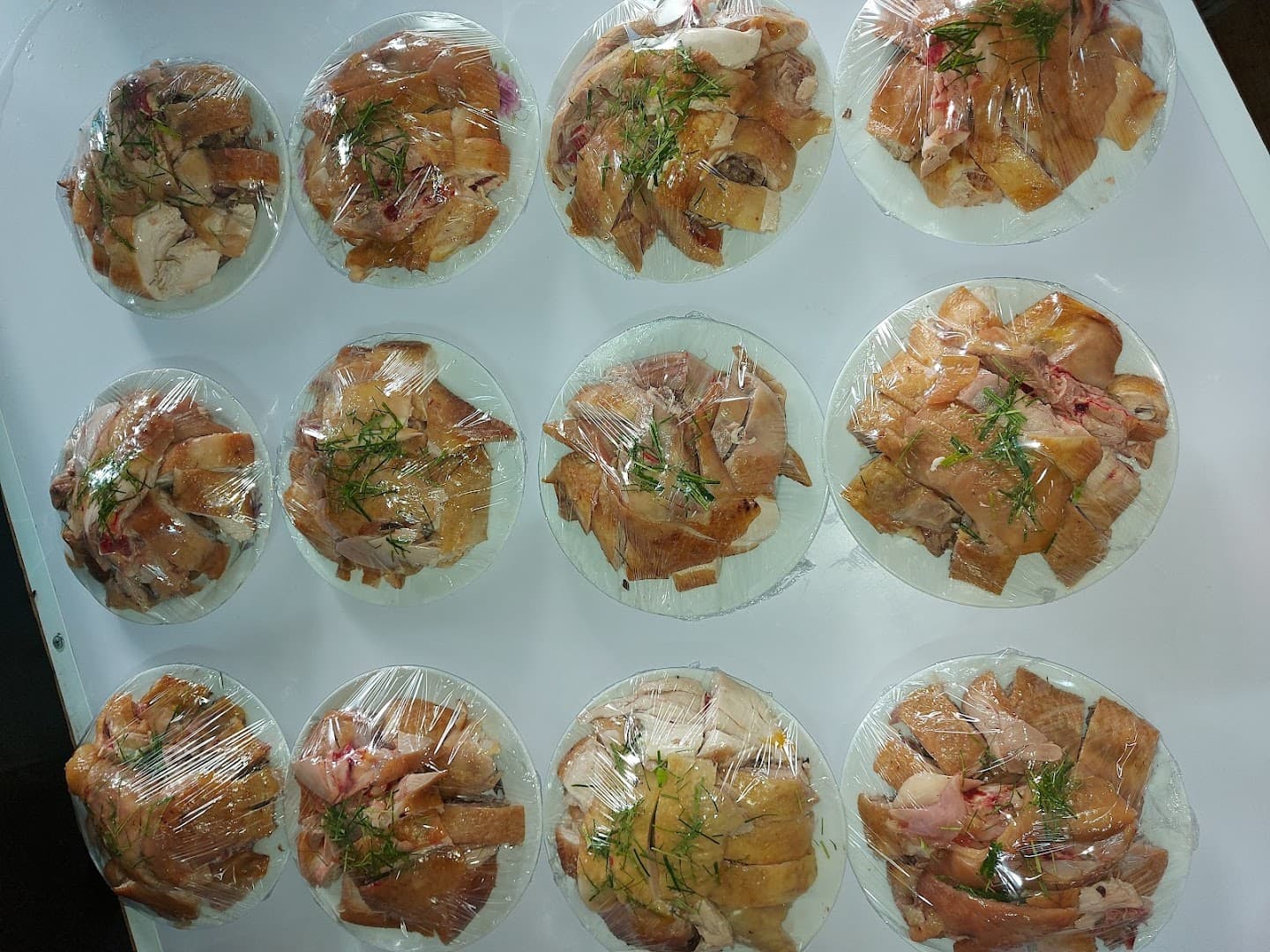 Cô Bông Bún Thịt Nướng