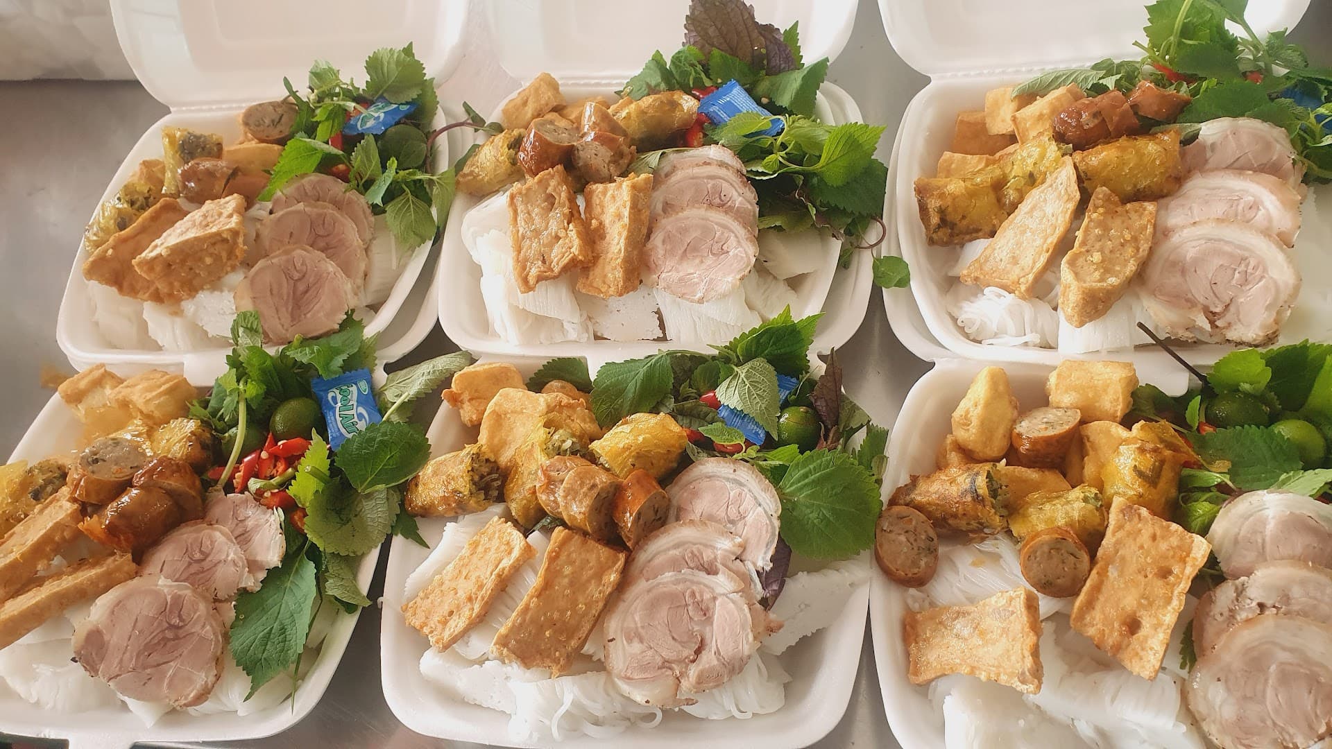 Bún miến ngan - mọc, bún đậu mắm tôm - bún chả chấm hanoi