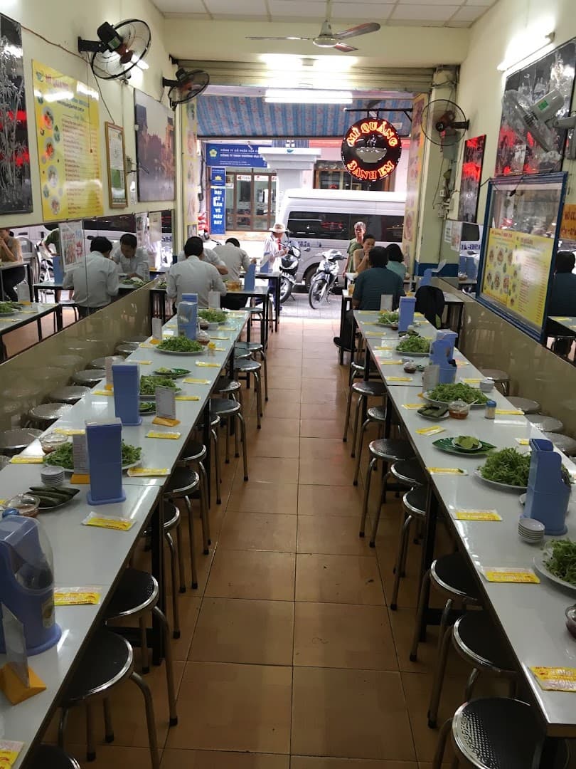 Mì quảng 3 anh em