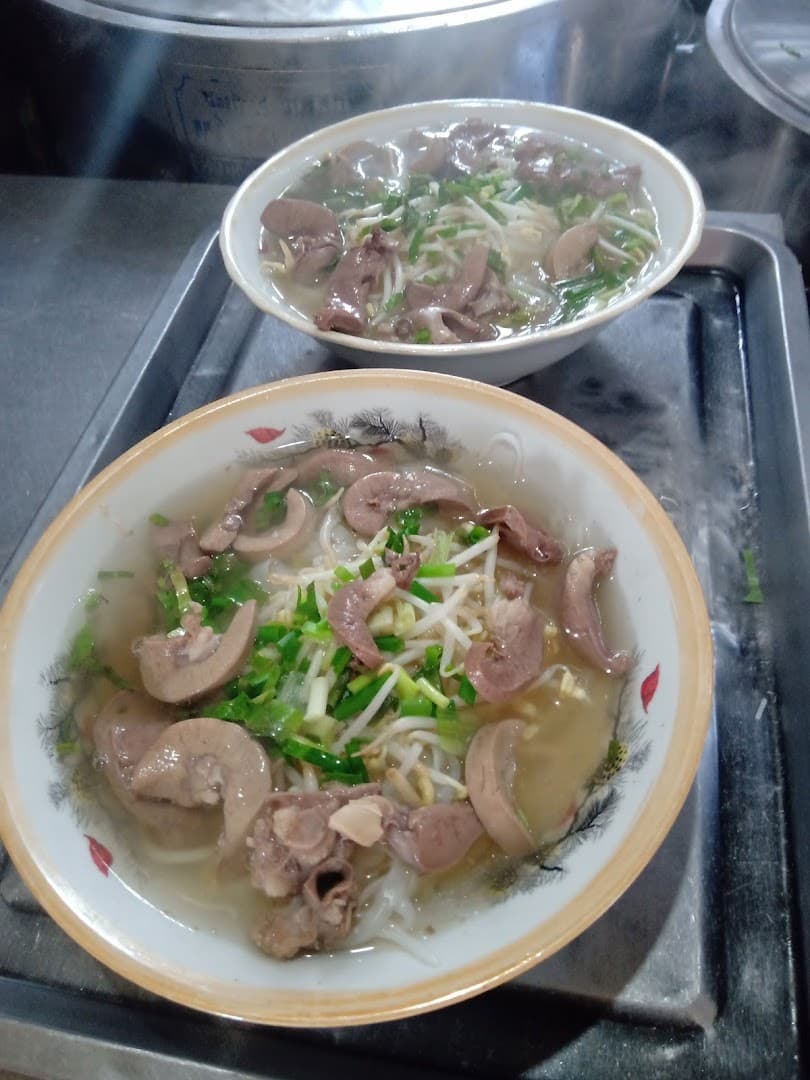 Bún phở Hùng Thơ