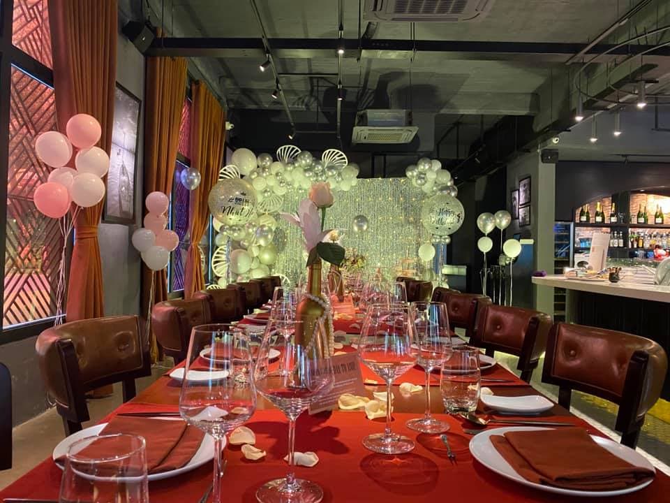 RICO Seafood & Grill