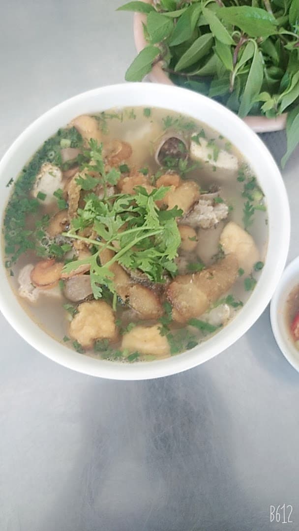 Bún thập cẩm, Cháo lòng bình dân (Hậu Súy )