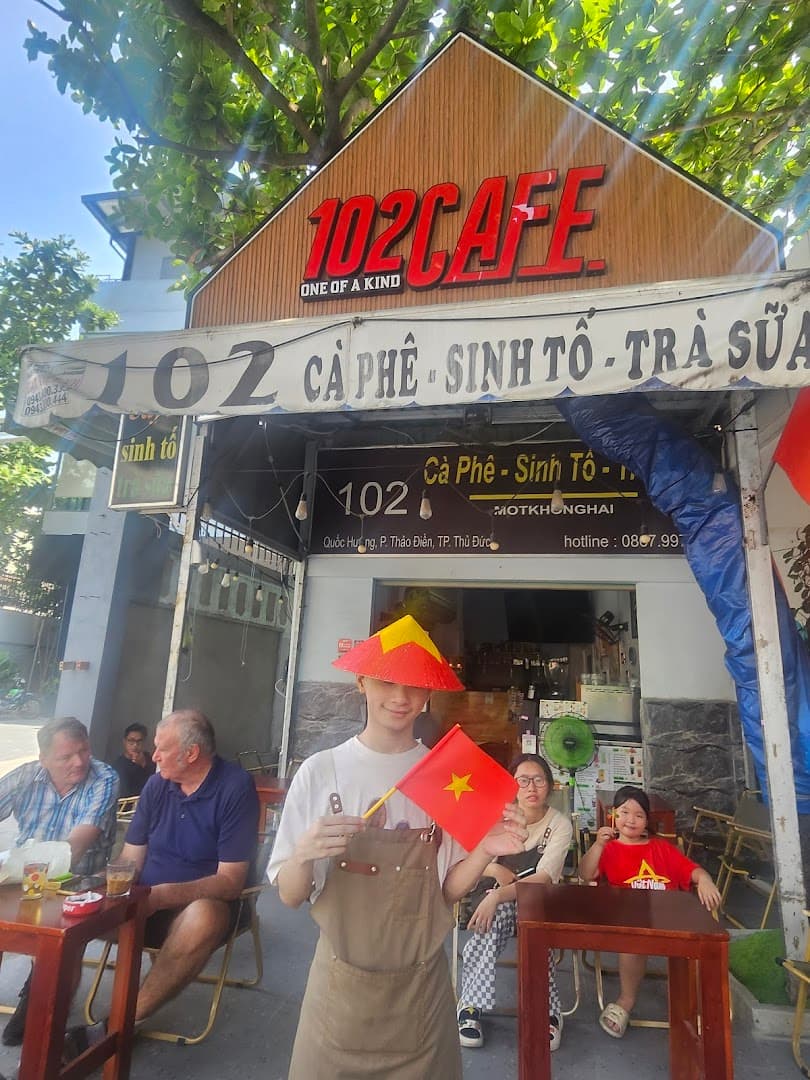 102 Cafe Thao Dien