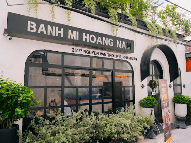 BÁNH MÌ HOÀNG NAM