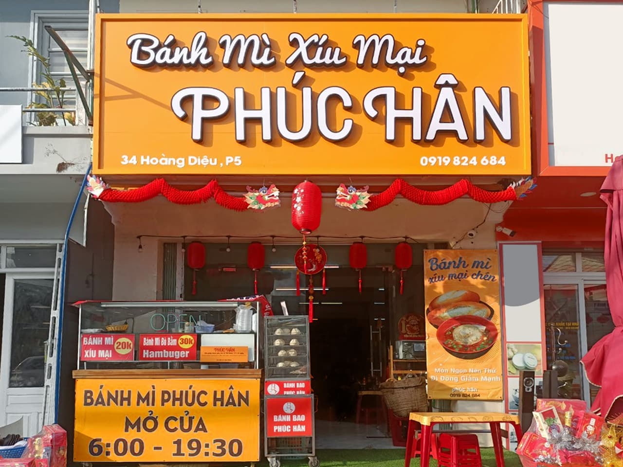 Bánh Mì Xíu Mại Phúc Hân - Hoàng Diệu