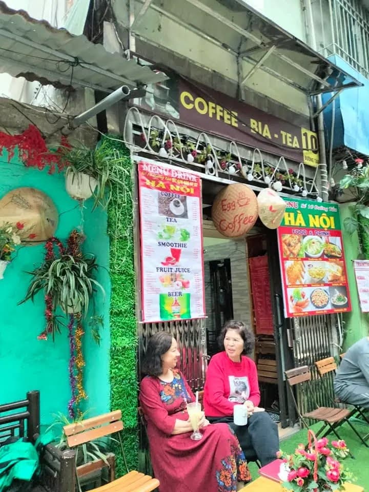 Cà phê Số 10 Phố Đường Tầu - Khâm Thiên