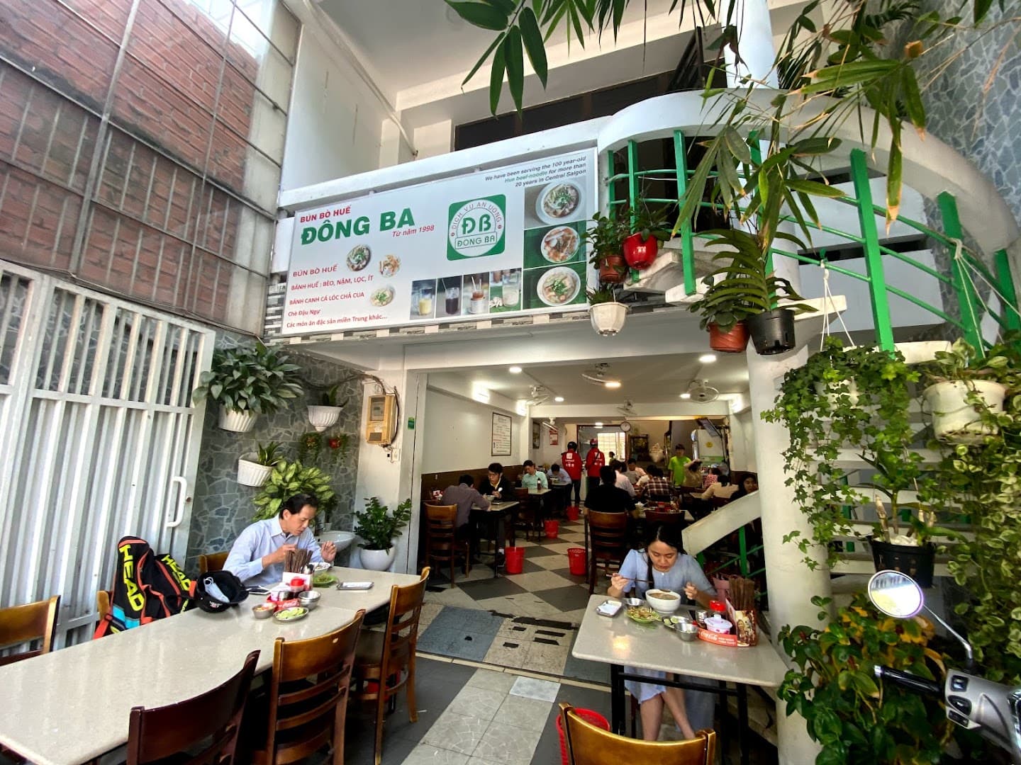 Đông Ba - Bún Bò Huế (Hue Beef Noodle)