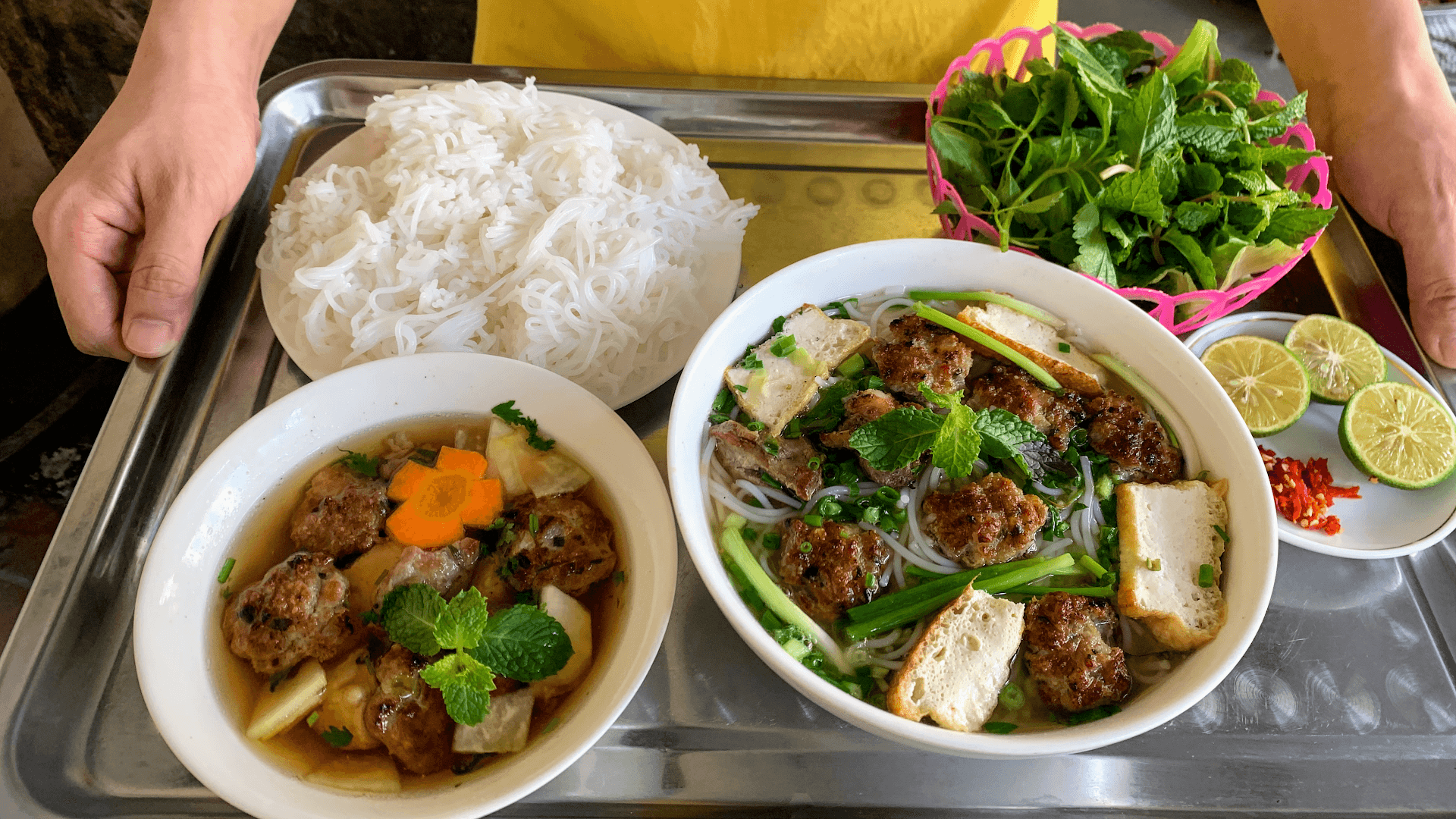 Bún Chả Phương Loan