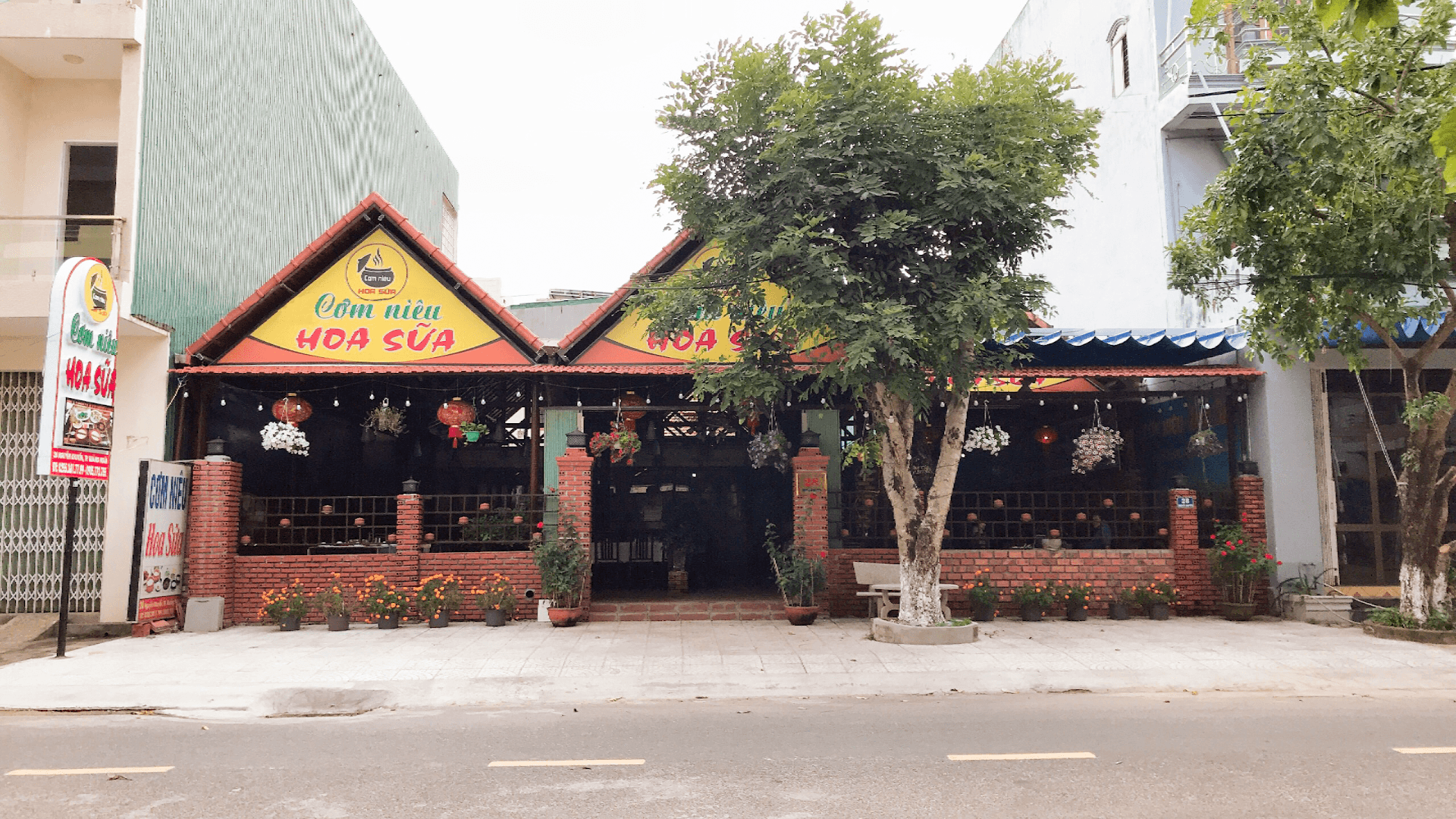 Cơm Niêu Hoa Sữa