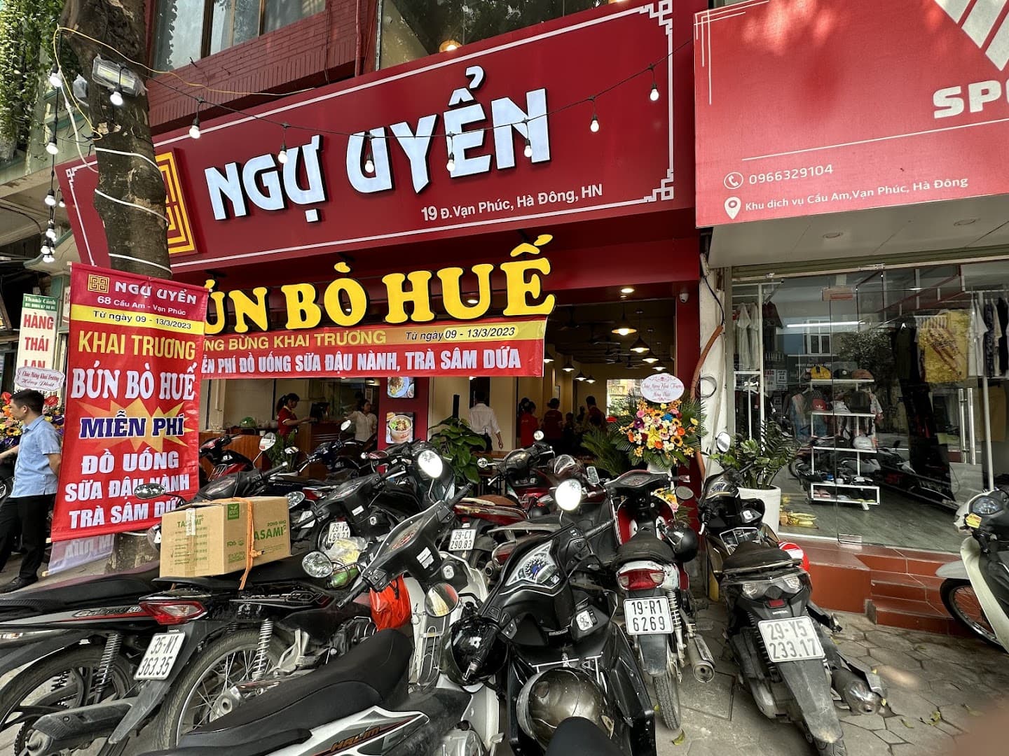 BÚN BÒ HUẾ NGỰ UYỂN - Vạn Phúc