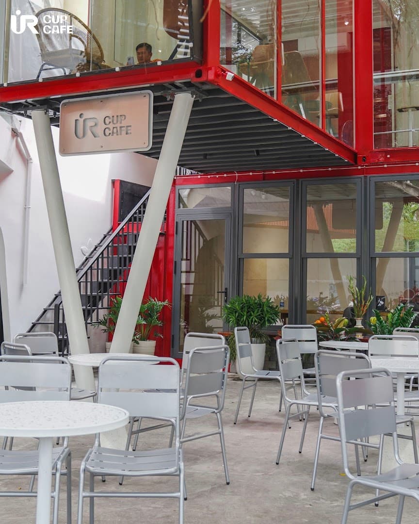 UR CUP CAFE - 2 THI SÁCH