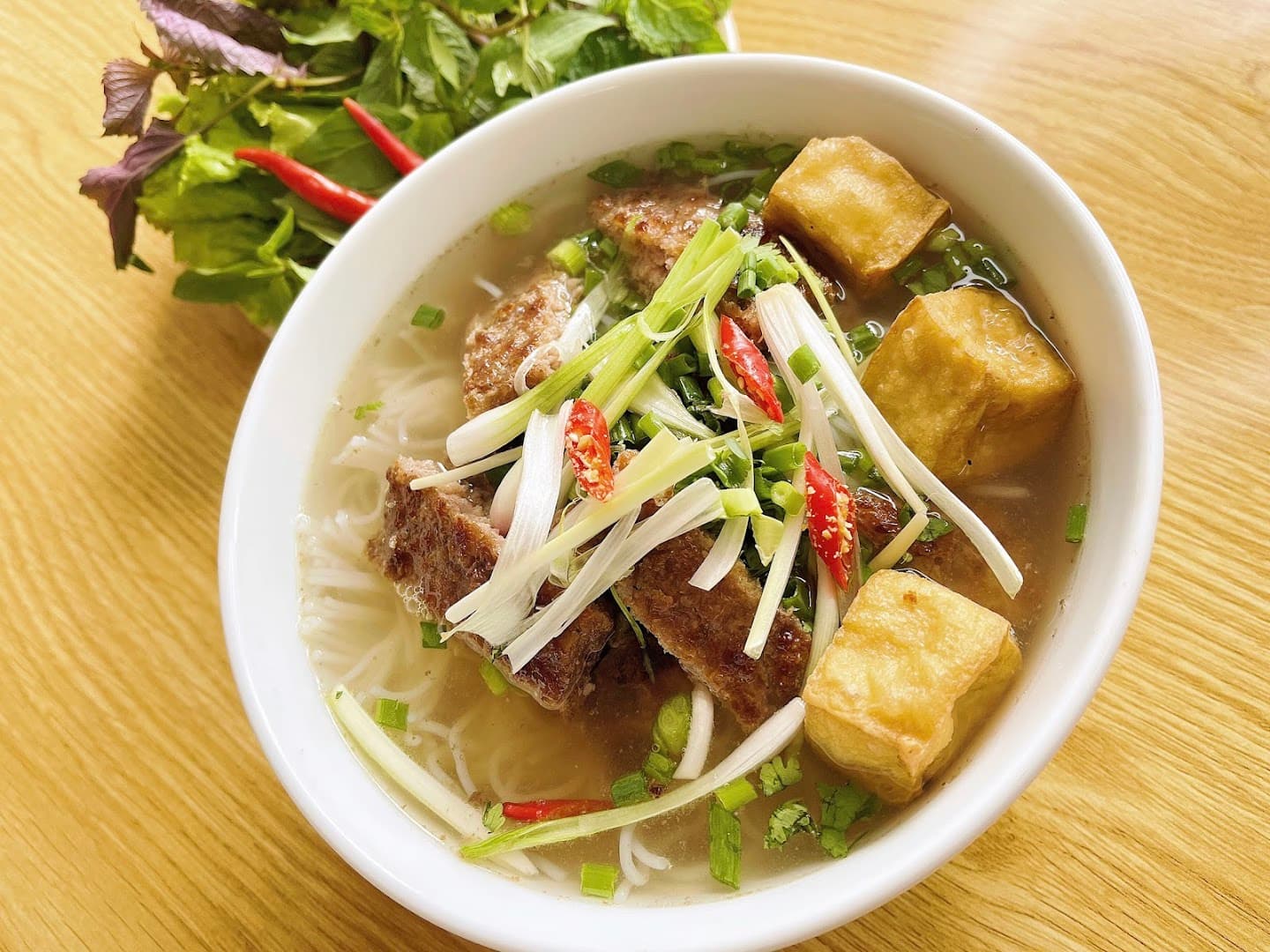 Bún chả Tiến Còm