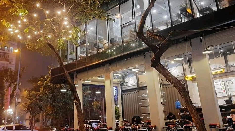 Xưởng Cafe Hoàng Quốc Việt