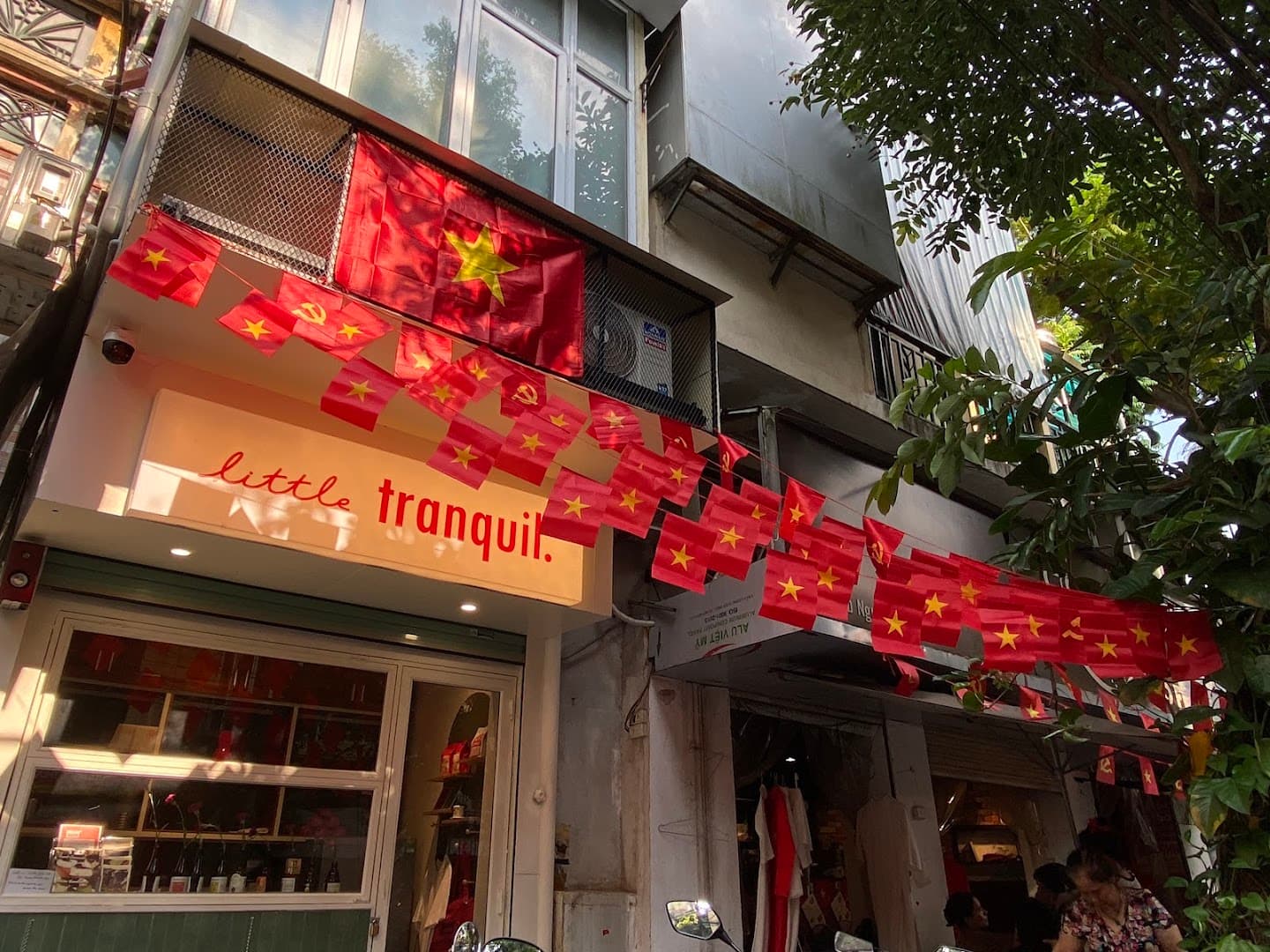 Tranquil Books Coffee