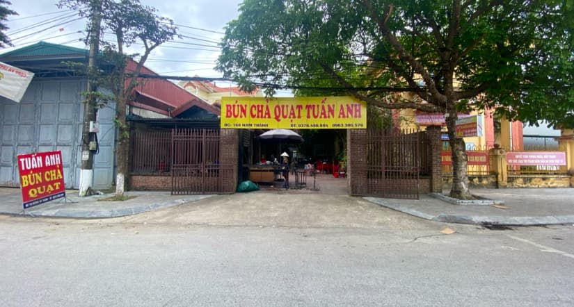 Bún chả quạt Tuấn Anh