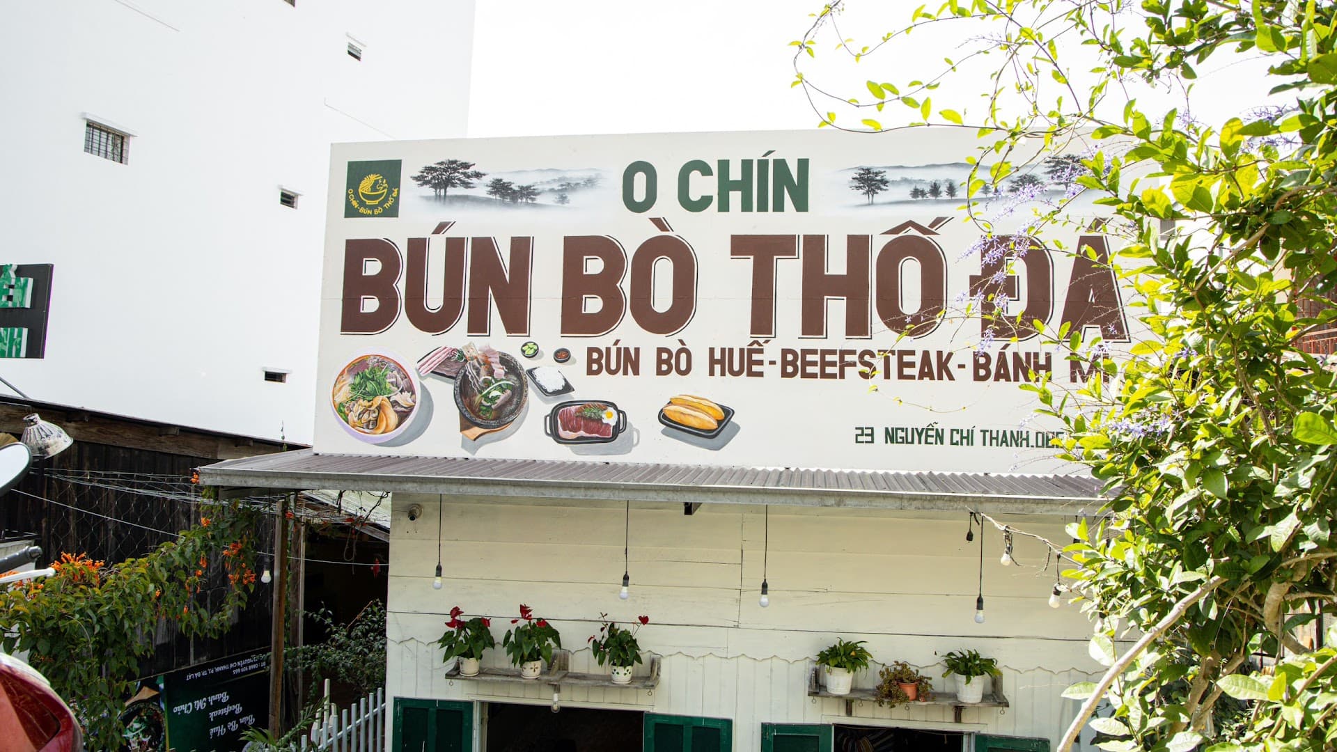 Bún bò thố đá O Chín - Đà Lạt