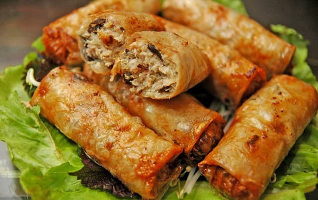 Bún chả thịt nướng