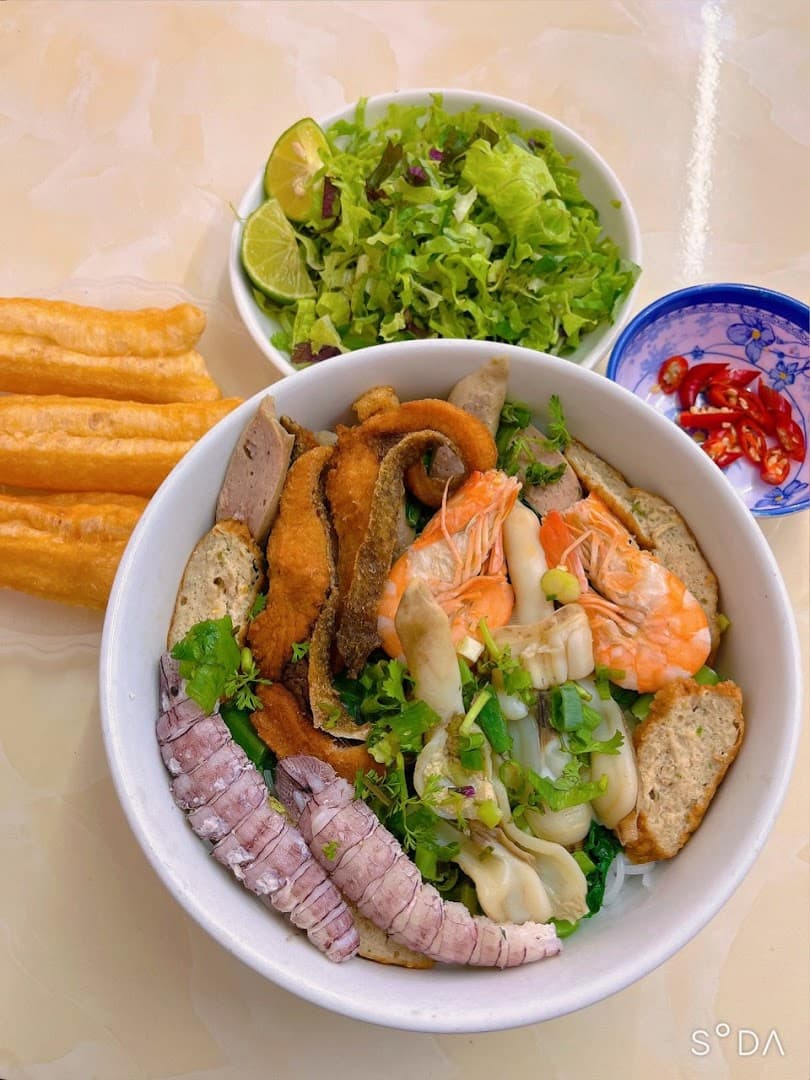 Bún cá Trường Sa