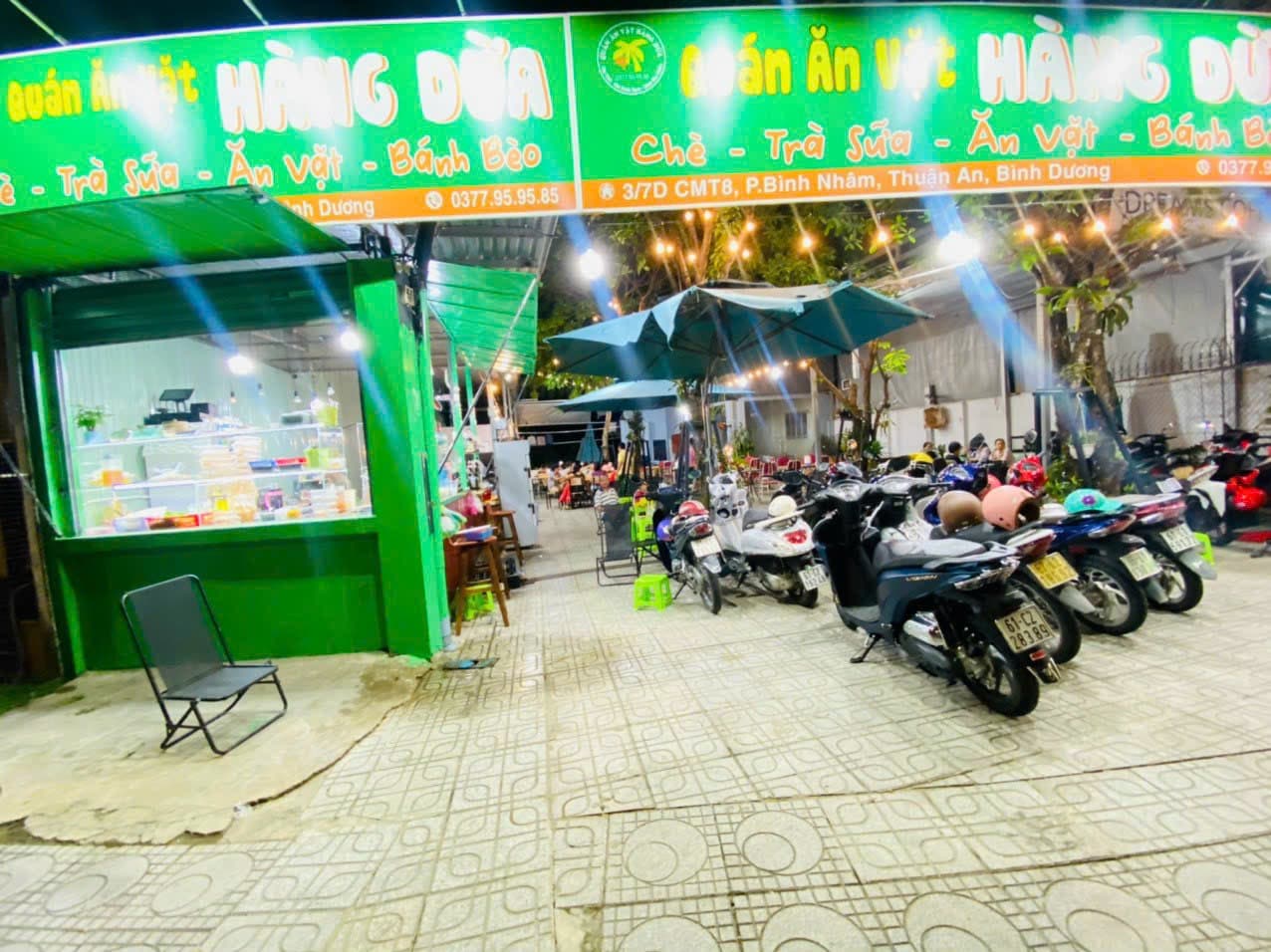 Quán Ăn Vặt Hàng Dừa