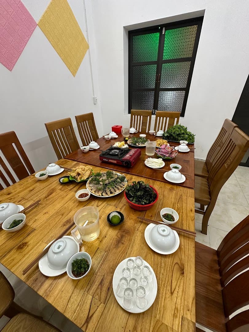 Nhà hàng: ẨM THỰC QUÊ CÁC MÓN ĂN TRUYỀN THỐNG ĐỊA PHƯƠNG CƠM LẨU BIA