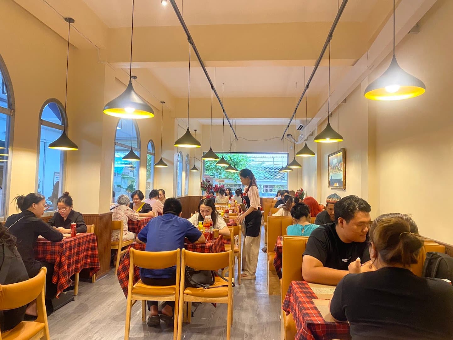 MÌ Ý A.HOÀI - Do Chính A.HOÀI Đảm Trách