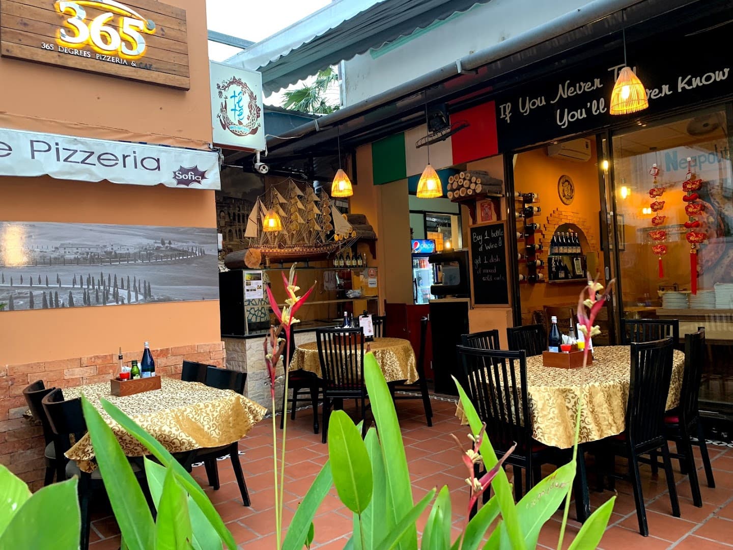 365º Napoli Pizza
