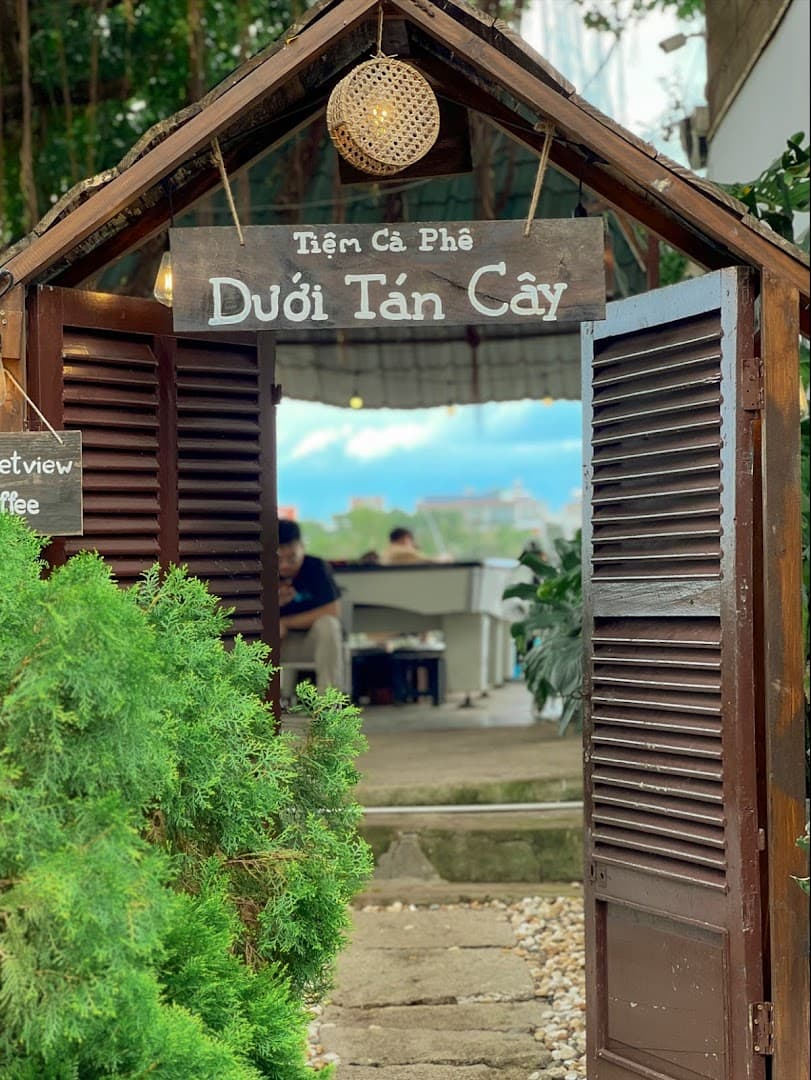 Tiệm Cà Phê Dưới Tán Cây (Sunset View)